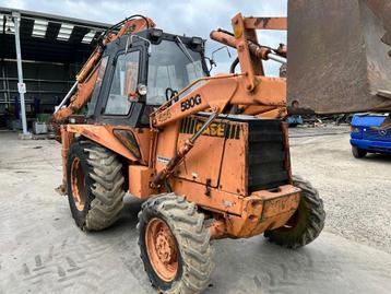 Tractopelle Case 580 G 4X4 beschikbaar voor biedingen