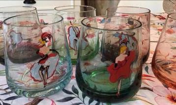 Set van 6 Art-Deco glazen uit Parijs French Can-Can zeldzame