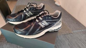 New balance 1906R (nouvelle taille 46,5) disponible aux enchères