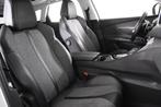 Peugeot 3008 Allure 130 *Toit panoramique *Attelage *NAVI*, SUV ou Tout-terrain, 5 places, Carnet d'entretien, Cuir et Tissu