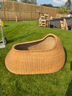 Rotan vingage wieg, Ophalen, Zo goed als nieuw, Wieg
