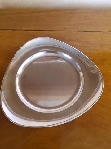 Serveerschaal uit de jaren 70 beschikbaar voor biedingen