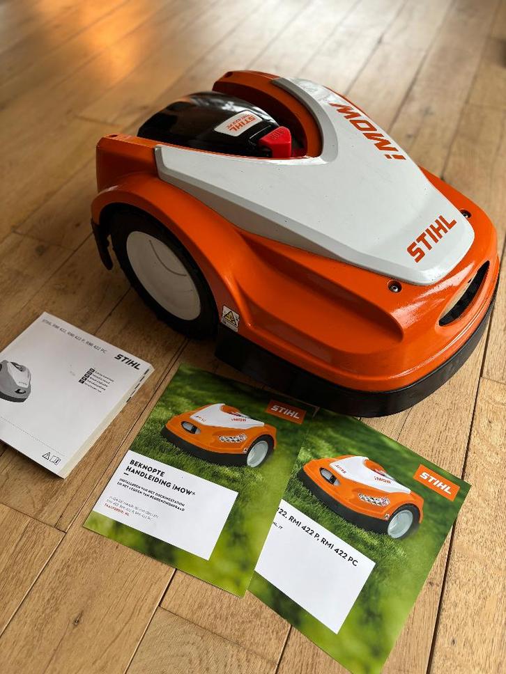 Stihl RMI 422 PC robotmaaier / grasrobot iMow+Docking+Afdak, Tuin en Terras, Robotmaaiers, Zo goed als nieuw, Ophalen