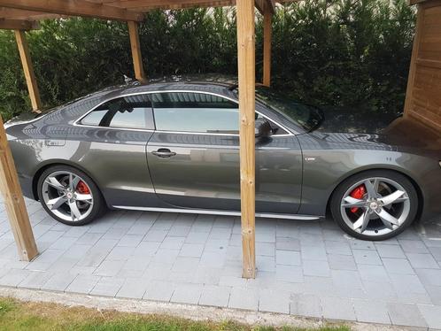 Audi a5 2009bj, Auto's, Audi, Bedrijf, A5, Boordcomputer, Keyless entry, Radio, Regensensor, USB, Elektrisch, Leder, Onderhoudsboekje