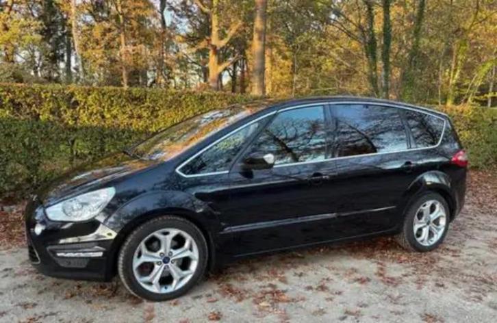Ford Smax 2.0 tdci automaat 7plaatsen!, Auto's, Ford, Particulier, S-Max, ABS, Airbags, Airconditioning, Alarm, Bluetooth, Boordcomputer