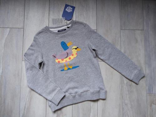 ✿ M128 - Nieuwe trui met label, Kinderen en Baby's, Kinderkleding | Maat 128, Nieuw, Meisje, Trui of Vest, Ophalen of Verzenden