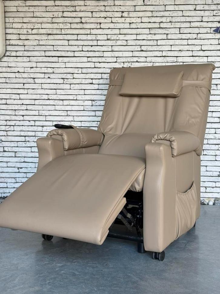 Relax zetel - volledig herbekleed - als nieuw - Medilax, Huis en Inrichting, Zetels | Zetels, Zo goed als nieuw, Eenpersoons, Minder dan 150 cm