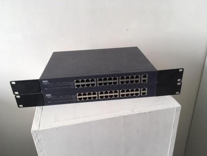 557. Netwerk Switch Ethernet, Computers en Software, Netwerk switches, Nieuw, Ophalen of Verzenden