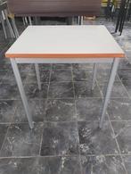 Tafels wit klein l70 x b60 x h75 €25/stuk, Huis en Inrichting, Tafels | Eettafels, Ophalen, Zo goed als nieuw