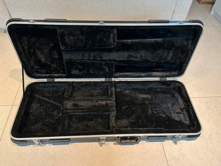Étui rigide en ABS pour guitare électrique, Musique & Instruments, Boîtiers & Valises, Comme neuf, Guitare électrique, Enlèvement