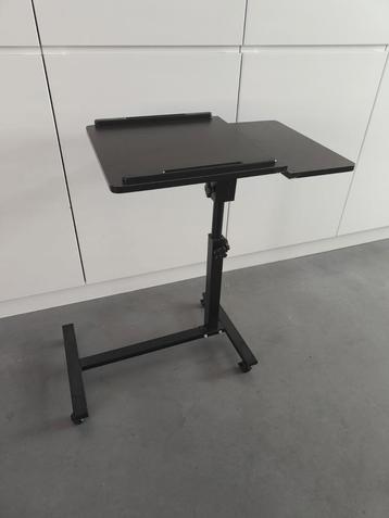 Verstelbare Laptoptafel / ontbijttafel, Enlèvement, Comme neuf