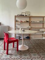 Knoll originele vintage marmeren eettafel met tulpen, Huis en Inrichting, Ophalen