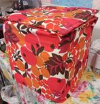 vintage poef, Huis en Inrichting, Ophalen, Gebruikt, Vierkant