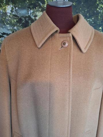 Luxemantel kameelhaar mt 44 beschikbaar voor biedingen