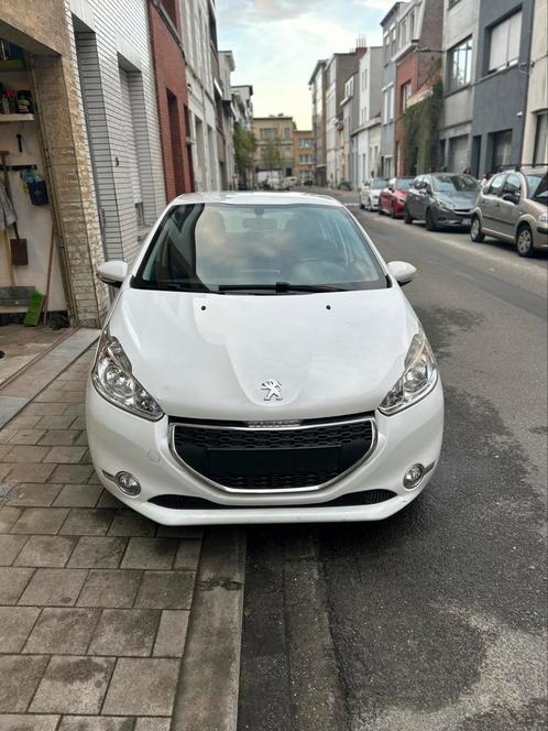 Peugeot 208 1.4 benzine motorprobleem, Auto's, Peugeot, Particulier, Benzine, Ophalen