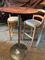 Table debout et 2 tabourets de bar, Enlèvement, Comme neuf