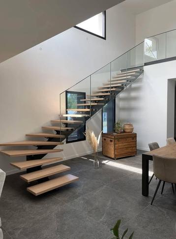 Bodyguards - trappen, trappen in hout, roestvrij staal, glas beschikbaar voor biedingen