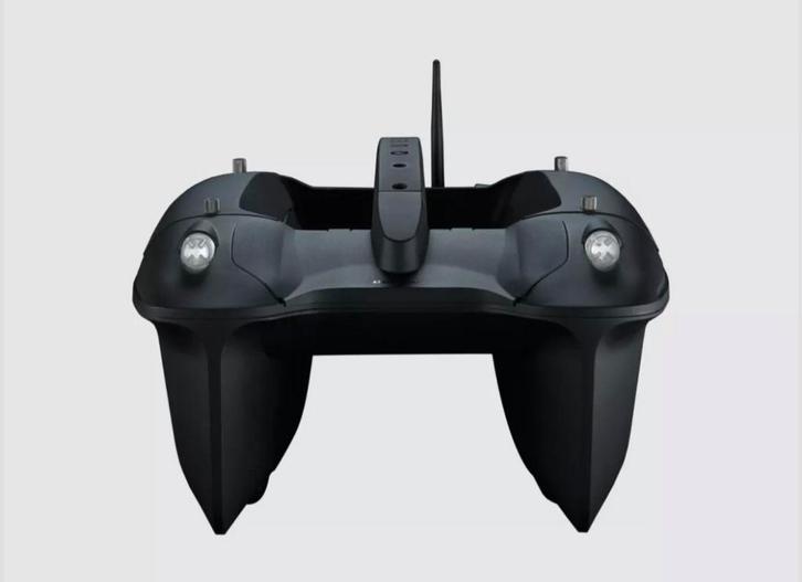 VOERBOOT BATTERII 2x., Watersport en Boten, Hengelsport | Karpervissen, Zo goed als nieuw, Ophalen