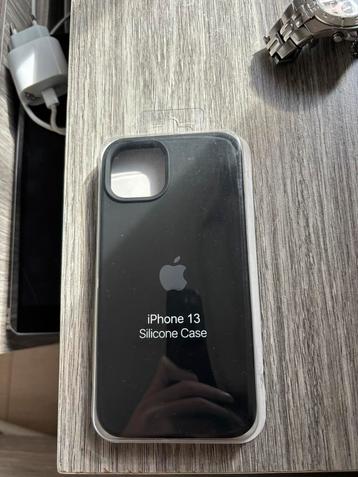 Iphone 13 silicone hoesje beschikbaar voor biedingen