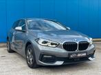 BMW118i ADVANTAGE AUTOMATIQUE, Euro 6, Bedrijf, 5 zetels, Zilver of Grijs