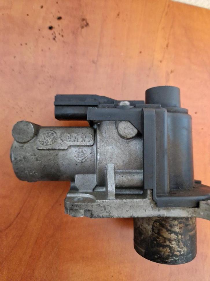 Uitlaatklep Gasklep EGR Volkswagen Seat 03G131502, Auto-onderdelen, Motor en Toebehoren, Gebruikt, Ophalen of Verzenden