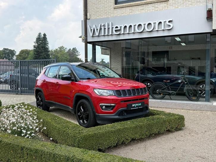 Jeep Compass Black Star 1.4 Turbo 140PK *Stuur+zetelverwarm, Auto's, Jeep, Compass, ABS, Airbags, Airconditioning, Alarm, Boordcomputer