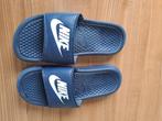 Nike teenslippers maat 37.5, Kleding | Dames, Ophalen of Verzenden, Gedragen