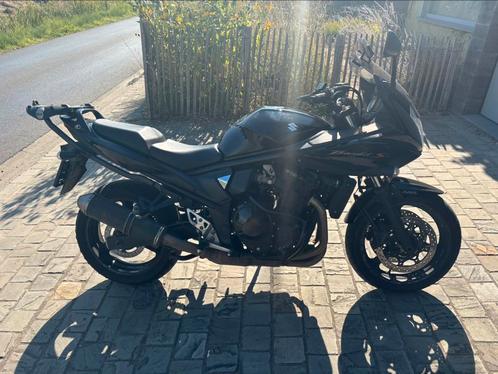 Suzuki Gsf650, Motoren, Motoren | Suzuki, Particulier, Toermotor, meer dan 35 kW, 4 cilinders, Motorrijbewijs A, Handvatverwarming