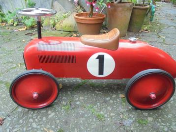 Rode metalen loopauto MARQUANT (sportwagen) beschikbaar voor biedingen