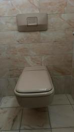 Toilet + lavabo+ accessoires, Ophalen, Gebruikt, Toilet