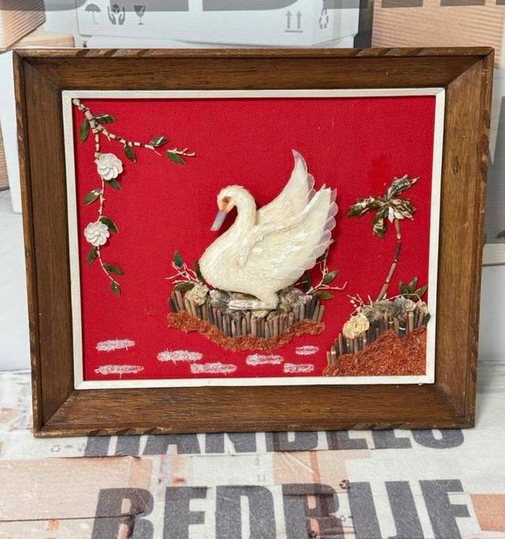 Mooi 3D vintage Zwaan kunstwerk art kunst in houten lijst, Huis en Inrichting, Woonaccessoires | Wanddecoraties, Zo goed als nieuw