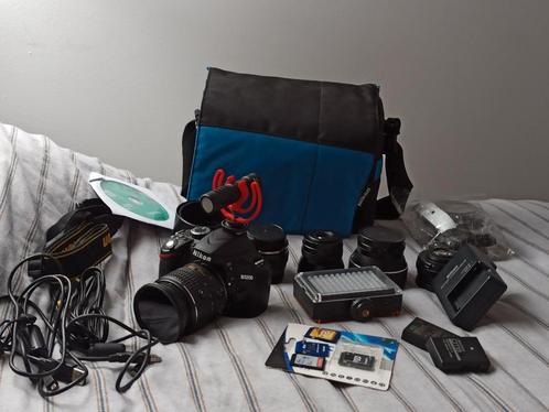 Nikon D3200 + heel veel accessoires, Audio, Tv en Foto, Videocamera's Digitaal, Zo goed als nieuw, Camera, Ophalen of Verzenden