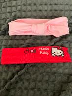 Lot de 2 bandeauxpetites filles (1 de Hello Kitty), Enfants & Bébés, Vêtements de bébé | Bonnets, Écharpes & Moufles, Enlèvement ou Envoi