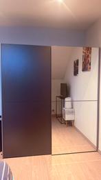 Kleerkast met spiegel, Ophalen, Glas, 150 tot 200 cm, Met hangruimte