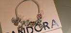 Bracelet Pandora, Comme neuf, Argent, Autres couleurs, Avec bracelets à breloques ou perles