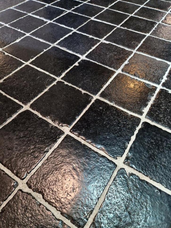 AANBIEDING! BOURGOGNE NOIR TEGELS 20X20CM, Tuin en Terras, Bloempotten, Nieuw, Ophalen of Verzenden
