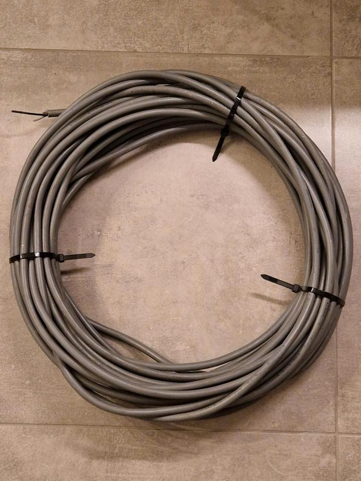 Câble XVB-F2 5 g/2,5 mm, Bricolage & Construction, Électricité & Câbles, Enlèvement