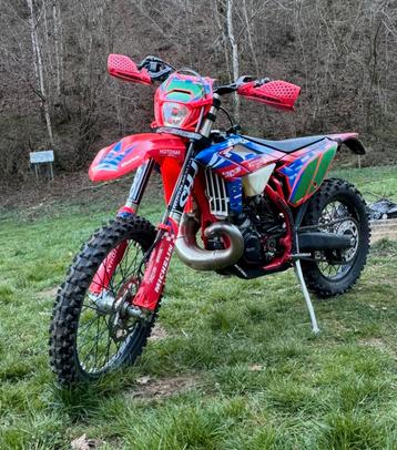 Beta 250 rr 2023 beschikbaar voor biedingen