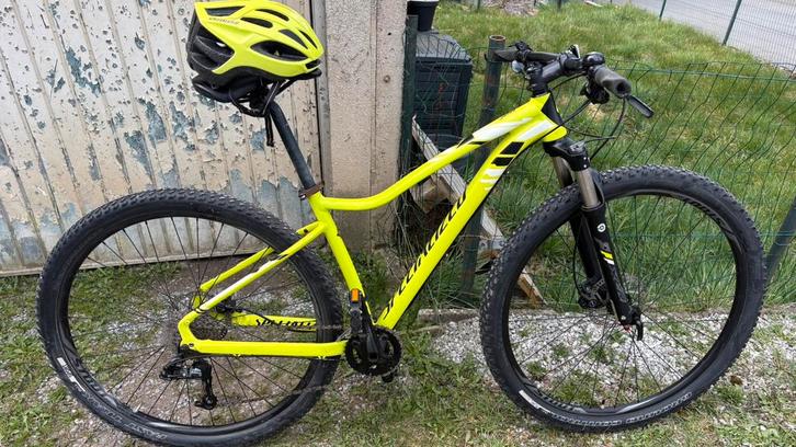 Specialized jet expert mountainbike promo maat m/l, Fietsen en Brommers, Fietsen | Mountainbikes en ATB, Zo goed als nieuw, Hardtail