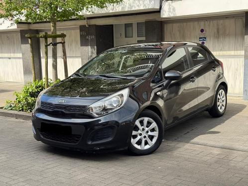 Kia rio benzine klaar om geregistreerd te worden, Auto's, Kia, Particulier, Rio, Benzine, Euro 5, 5 deurs, Handgeschakeld, Ophalen