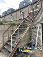 Ijzeren trap, Enlèvement, Utilisé, Escalier