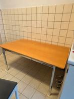 Tua merk Tua volledig in hoogte verstelbaar houten bureau, Huis en Inrichting, Bureaus, Ophalen, In hoogte verstelbaar, Gebruikt