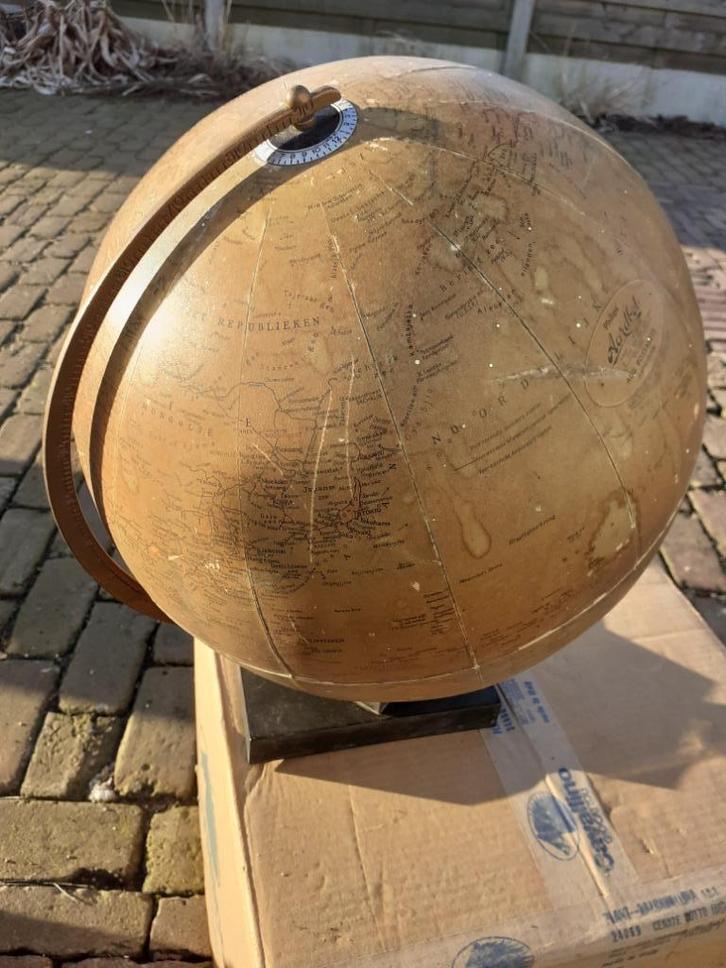 Vintage wereldbol, Antiek en Kunst, Curiosa en Brocante, Ophalen