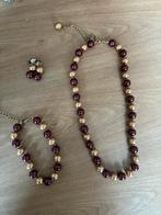 Juwelen setje parels beige en bordeaux, Bijoux, Sacs & Beauté, Colliers, Enlèvement ou Envoi, Comme neuf, Beige