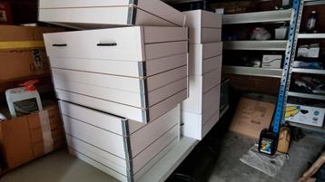 KEWLOX laden (4st. gereserveerd) beschikbaar voor biedingen