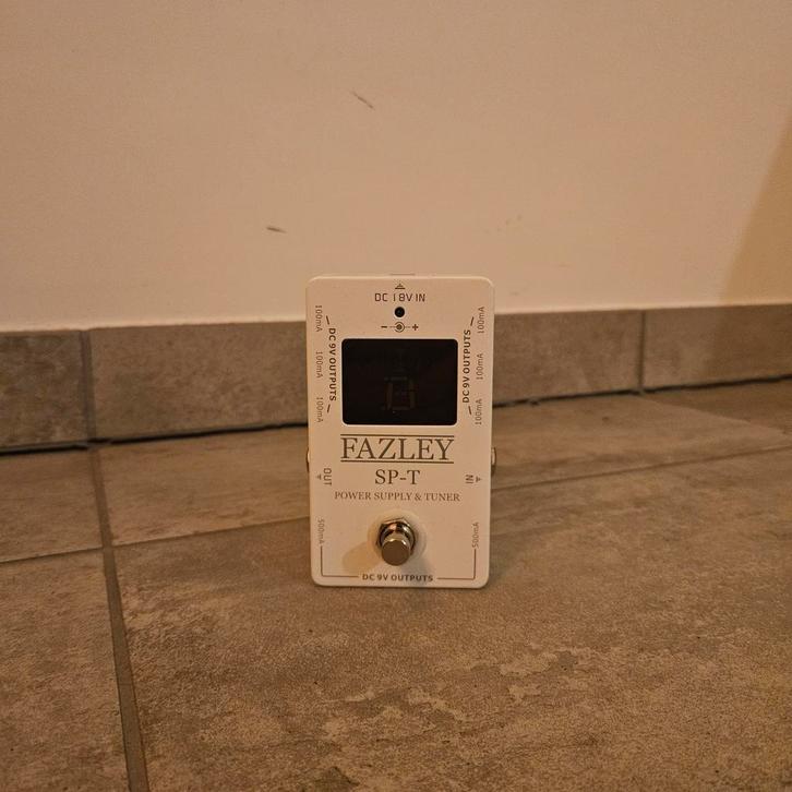 Fazley SP-T Tunerpedaal voor Gitaar en Bas, Musique & Instruments, Effets, Enlèvement