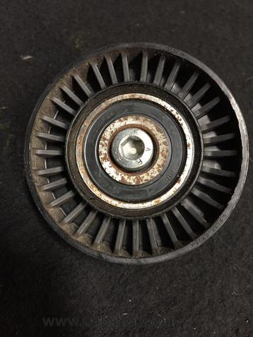 Dynamo poelie BMW E90 E91 E60 E61  M57 diesel motor  beschikbaar voor biedingen