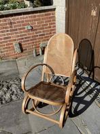 Thonet schommelstoel, Antiek en Kunst, Antiek | Meubels | Stoelen en Sofa's, Ophalen