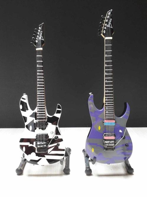 DREAM THEATER John Petrucci Ibanez Picasso mini guitar, Verzamelen, Muziek, Artiesten en Beroemdheden, Zo goed als nieuw, Instrument of Accessoires