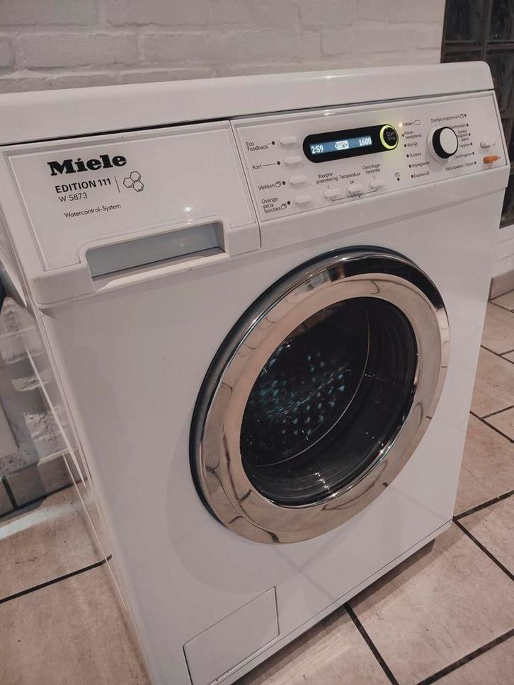 Miele SoftCare w5873 8Kilo 1600 toerenA+++ luxe jong model, Elektronische apparatuur, Wasmachines, Zo goed als nieuw, Kort programma